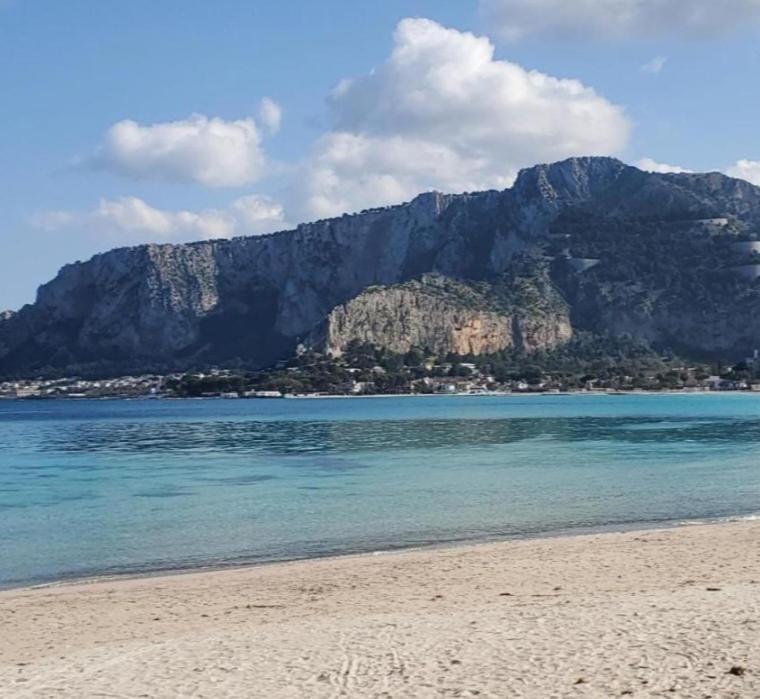 Fronte Mare Arenella Bed & Breakfast Palermo Ngoại thất bức ảnh