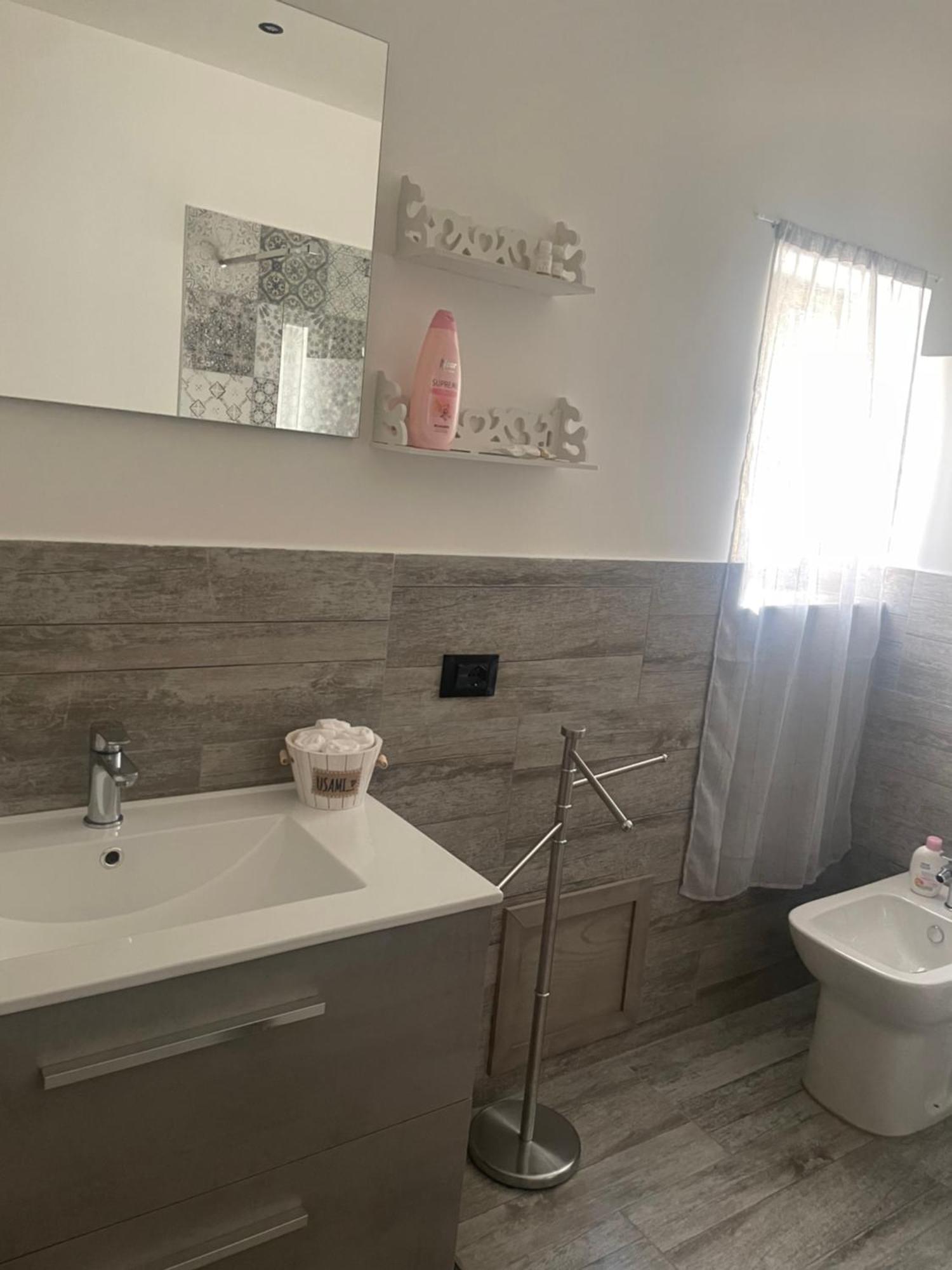 Fronte Mare Arenella Bed & Breakfast Palermo Ngoại thất bức ảnh